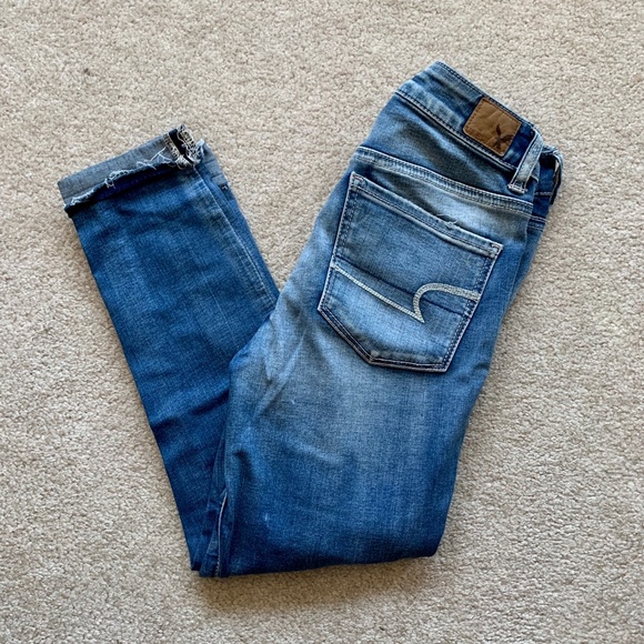 American Eagle Outfitters Denim - American Eagle Outfitters Hi Rise Distressed Jean